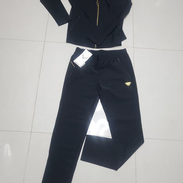 다이나핏 정품 트레이닝 세트L(95)