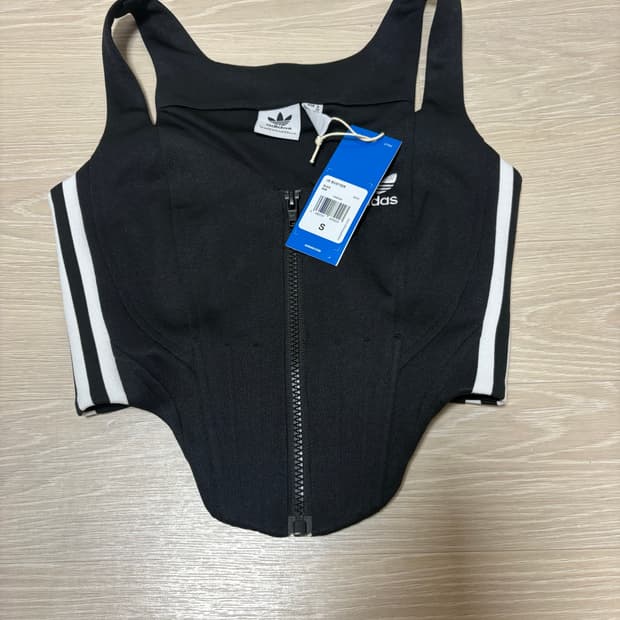 아디다스 마이크제이콥스 콜라보 나시