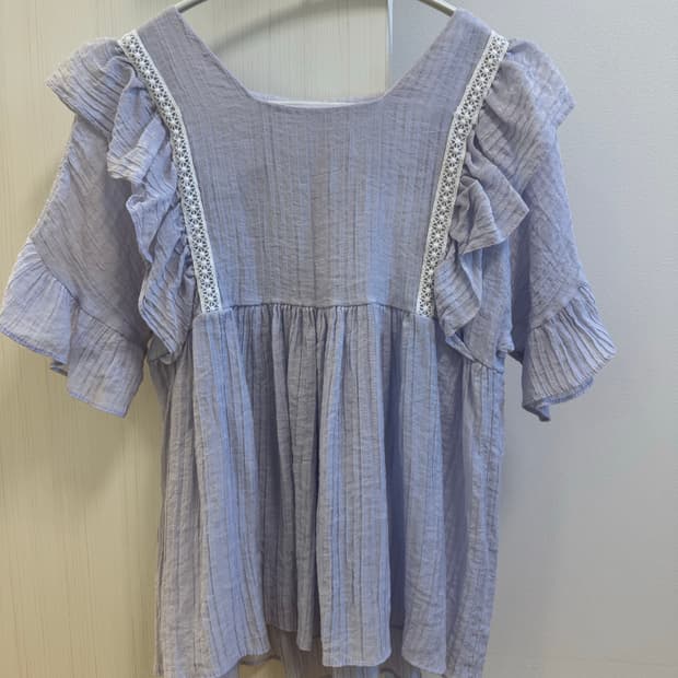 솔로이스트 블라우스 판매 