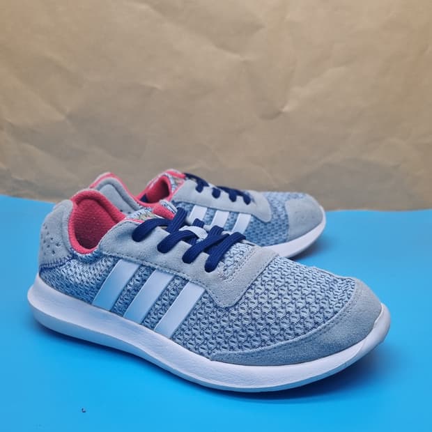 아디다스 엘리먼트 리프레시 런닝화 240