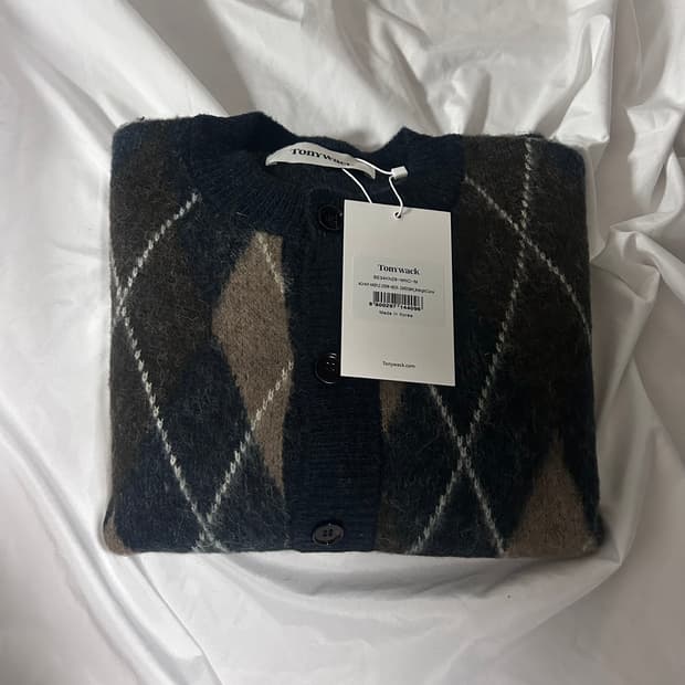 토니웩 25fw 아가일 가디건 M 새상품