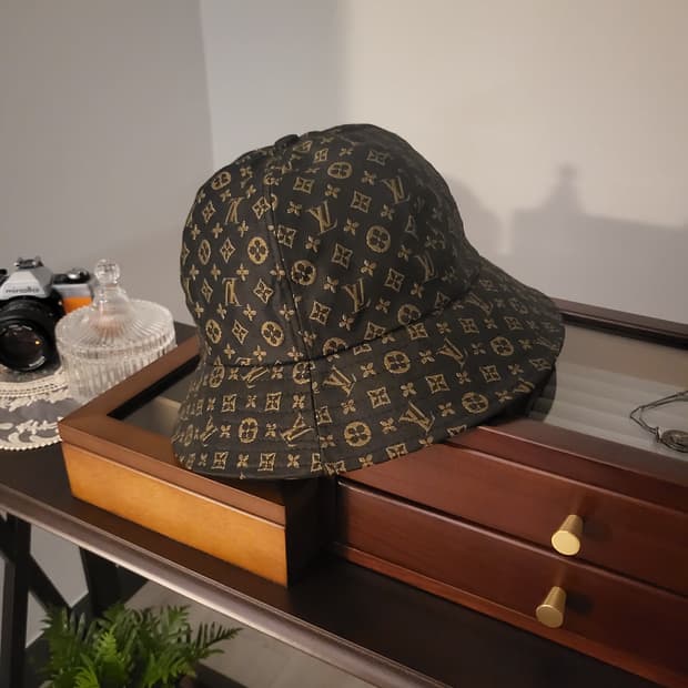 루이비통 빈티지 버킷햇 m사이즈👒 판매