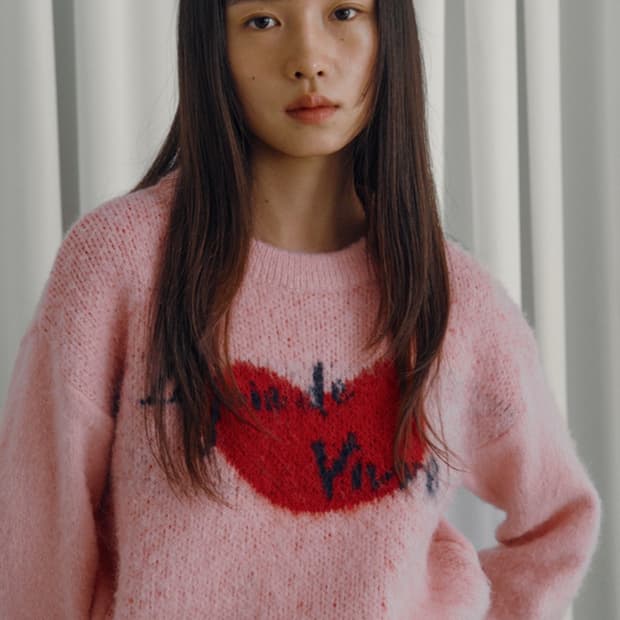 새상품 시엔느 소피 하트 니트 23년