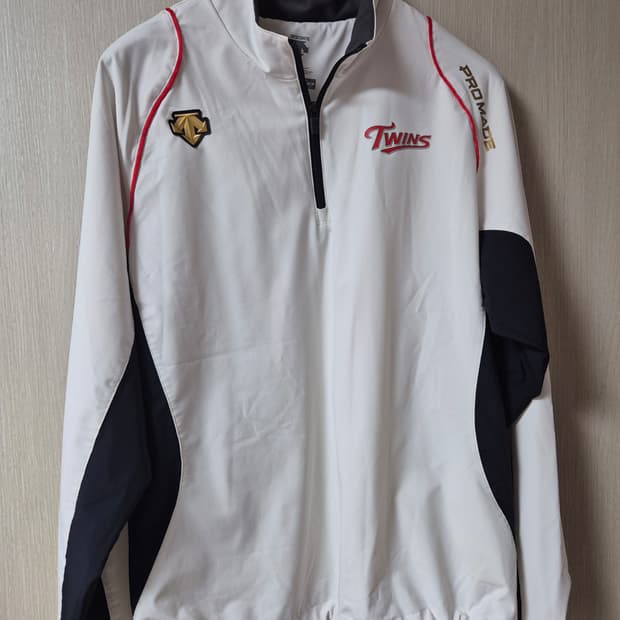 KBO 데상트  LG트윈스 반집업 바람막이 100 자켓 점퍼