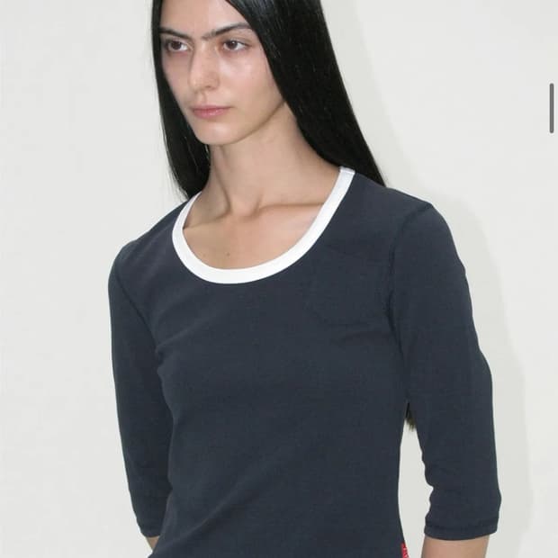 PWC 라운드넥 쓰리쿼터 슬리브 티_네이비