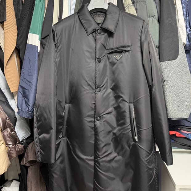 [xl] 프라다 20FW 리나일론 패딩코트 SGB502