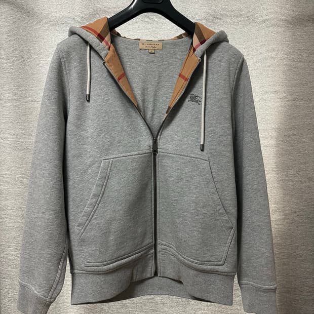 버버리 체크 후드집업 (M)