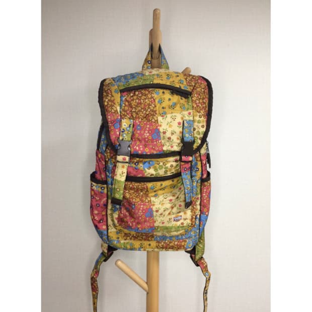 빈티지 플라워 에스닉 패치워크 패디드 백팩