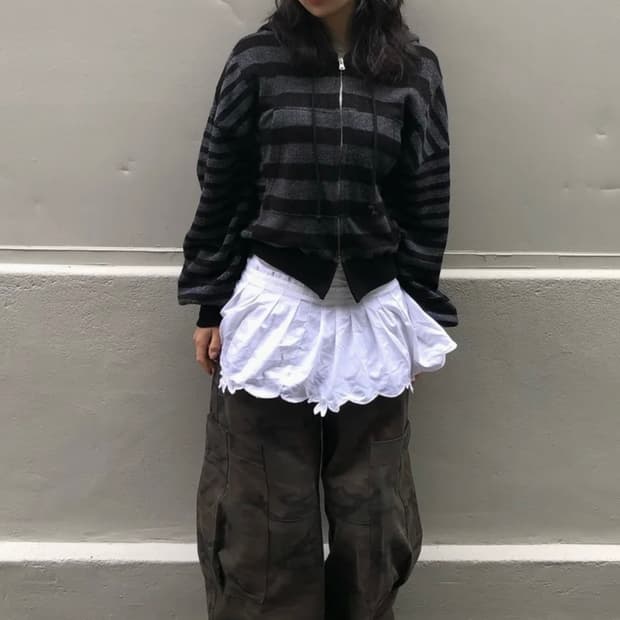 카락터 스트라이프 니트 후드 집업