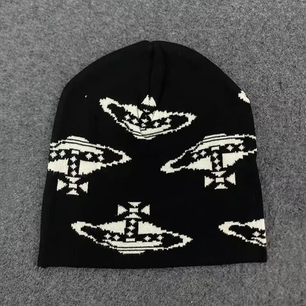 비비안웨스트우드 블랙 로고 비니