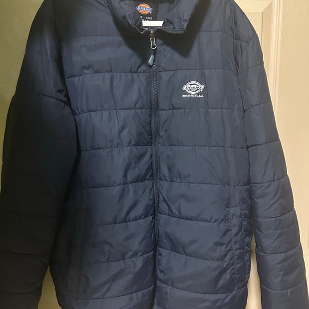 디키즈 경량패딩