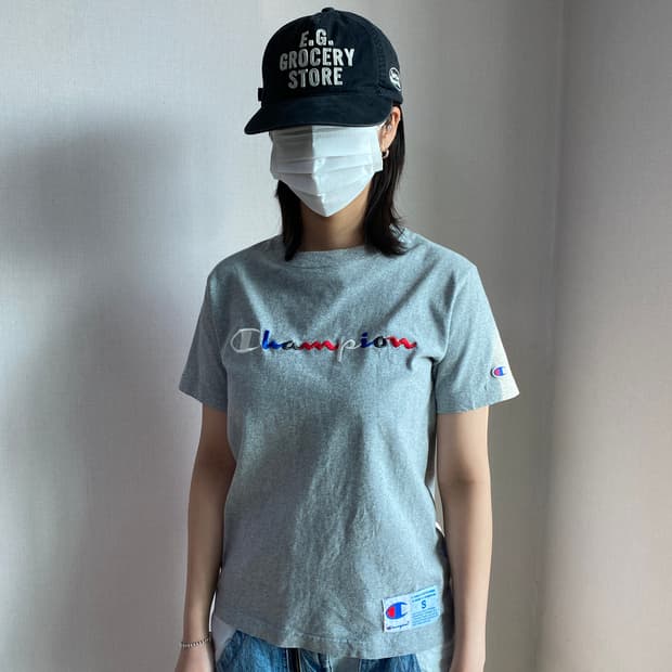 챔피온 멀티 컬러 스크립트 로고 티셔츠