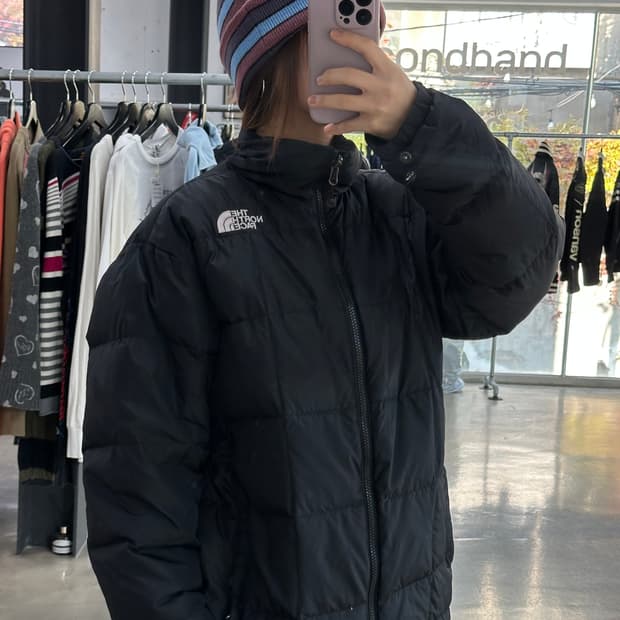 노스페이스 700 어코드 패딩