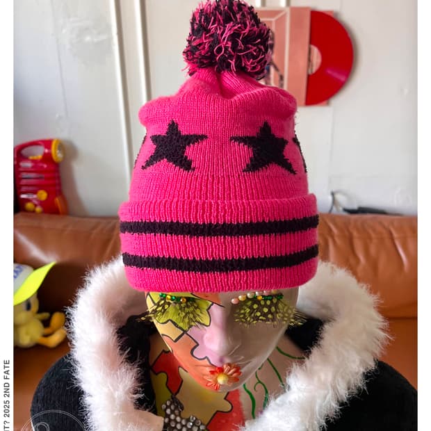 Jpn Vintage Star Pattern Bell Beanie