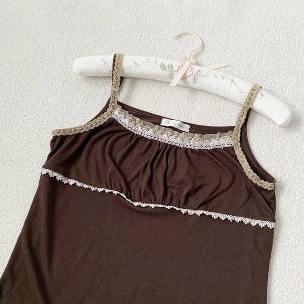 초코브라우니 레이스 슬리브리스