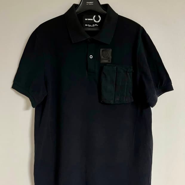 라프시몬스x프레드페리 3D포켓 pk 티셔츠 (black) Large