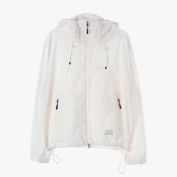 트래블 어프로칭 후드 윈드브레이커 화이트 M