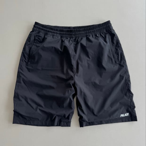 필라스 Shell Shorts