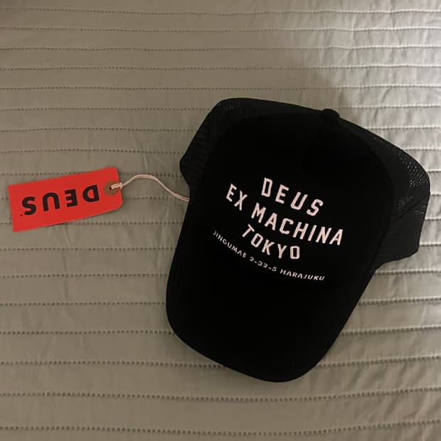 데우스 하라주쿠 볼캡 새상품
