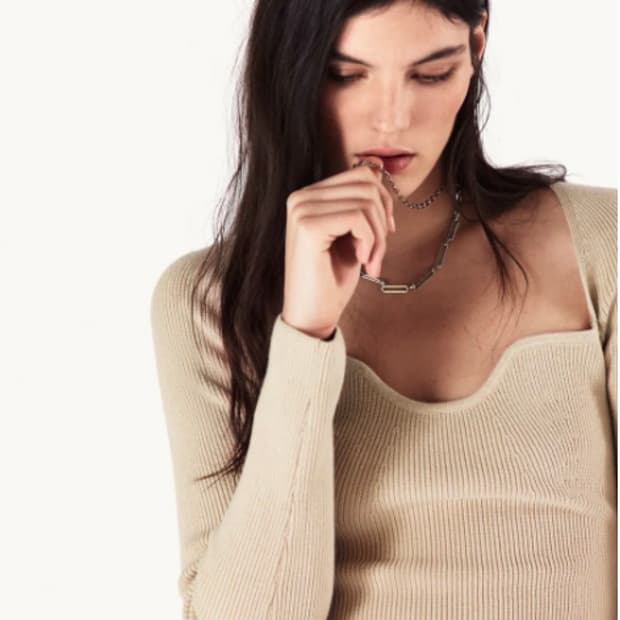 자라 하트넥 탑 S