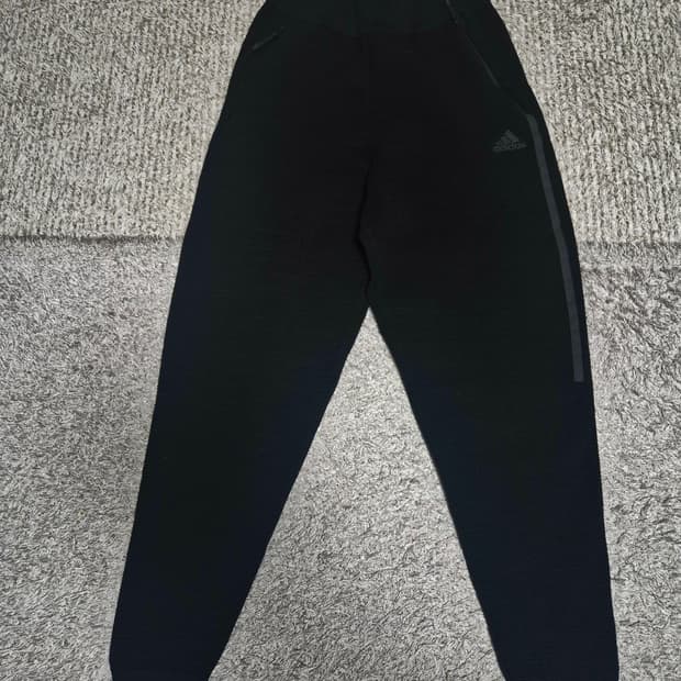 아디다스배기핏트레이닝팬츠