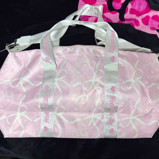 forever21 x 헬로키티 발레코어 더플백