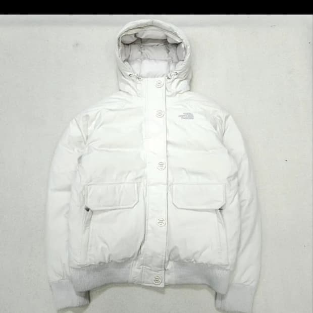 노스페이스 화이트 후드 패딩 자켓 M