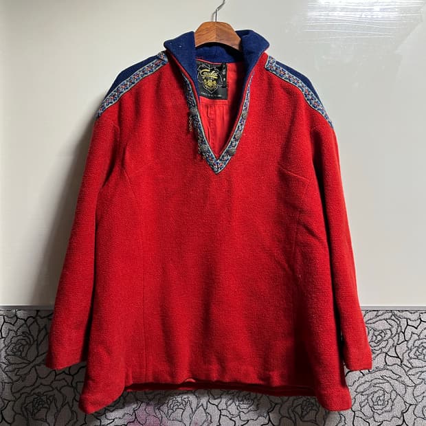 빈티지 노르딕 풀오버 스웨터