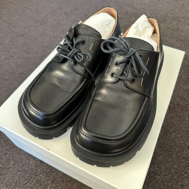 메종마르지엘라 스퀘어더비화