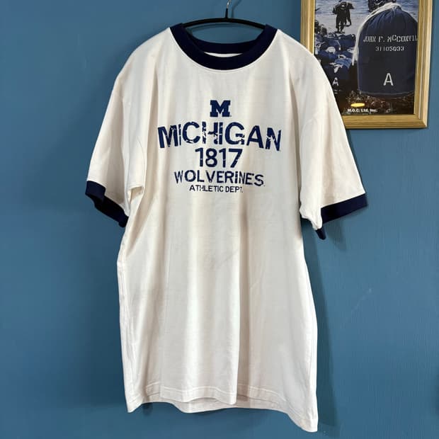 00‘s Michigan 1817 Wolverines Ringer Tee