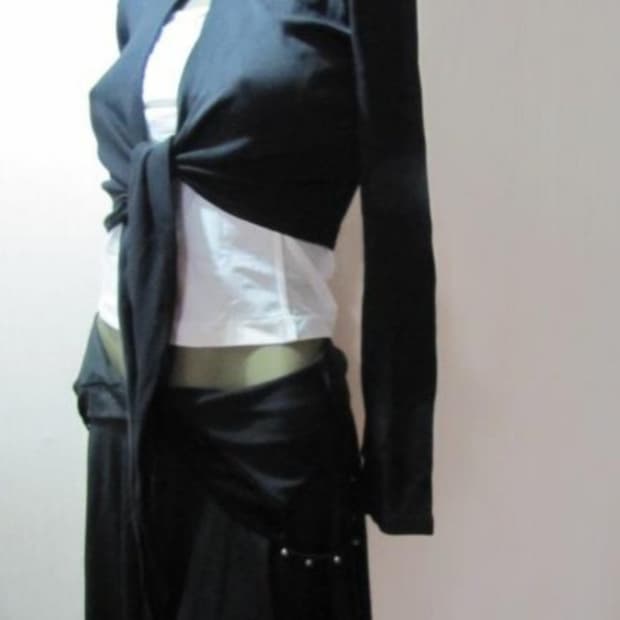 쇼비즈 블랙  스판 숏가디건  55-55반까지  상태굿