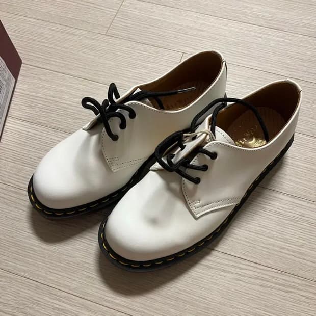 [260] 닥터마틴  빈티지 1461 화이트 새상품