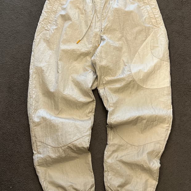 나이키 NSW 우븐 라인드 팬츠 처분 