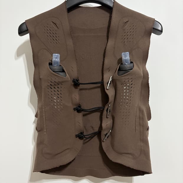 누어 gnuhr/ Warp Kit Vest Bungee Cord/ ONE