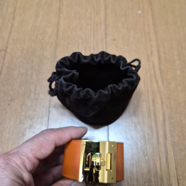 (정품) 에르메스 켈리독 팔찌 (명품 여자 브레이슬릿 클릭아슈 클릭클락)