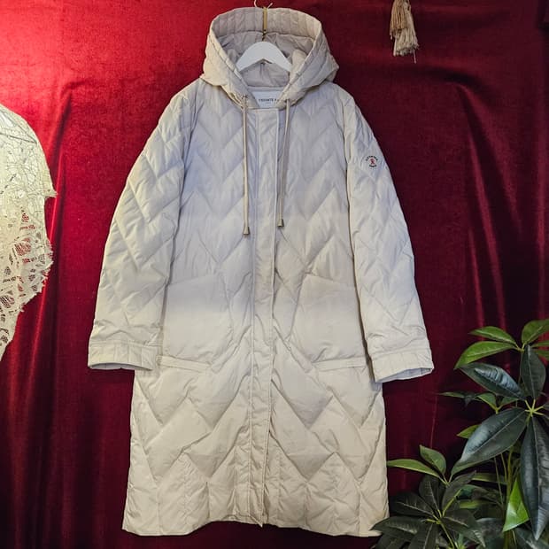 비꽁트(VICOMTE_A Paris) 여성오리털 누빔 패딩 105size