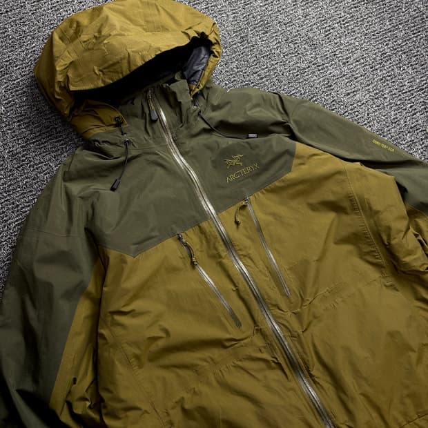 00s 아크테릭스 피션 AR 고어텍스 마운틴 점퍼 1460