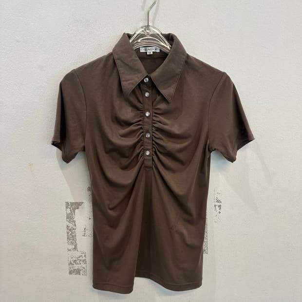 Glacier shirring collar