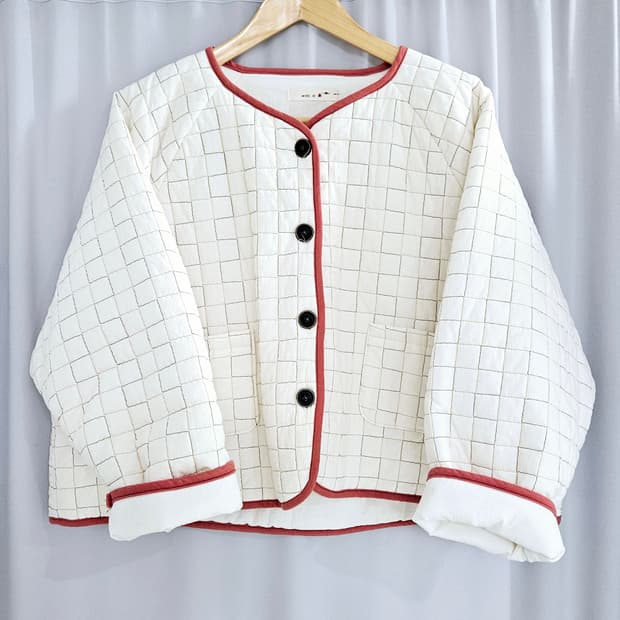 코랄핑크 배색 퀼팅 자켓 (간절기 아우터)