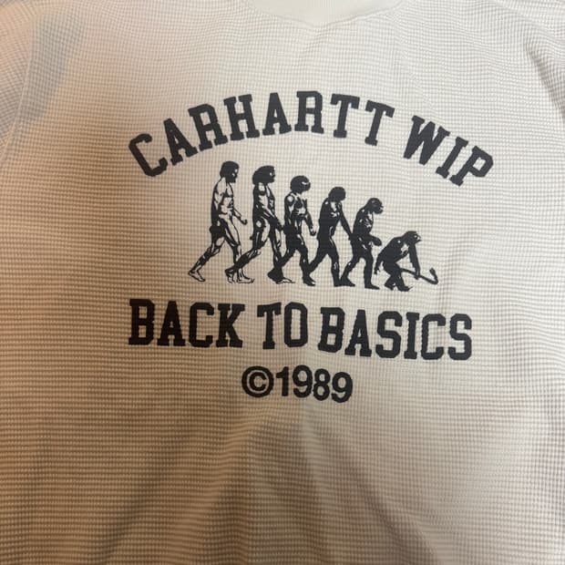 칼하트 wip 스웻셔츠