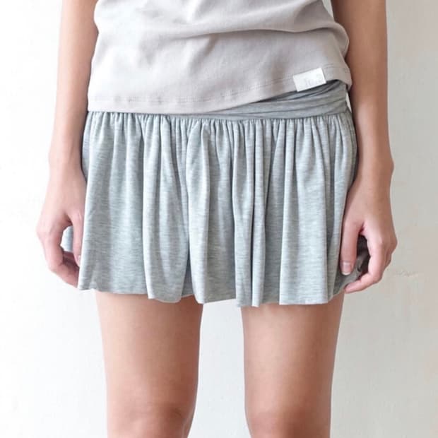 샵페어리 yuzu skirt gray