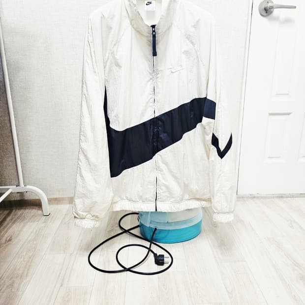 (105~110)XL ☆초대장급☆ 나이키 빅스우시 [화이트] 바람막이
