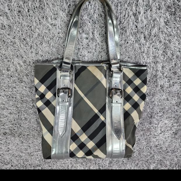 버버리 나일론 체크 쇼퍼백 숄더백