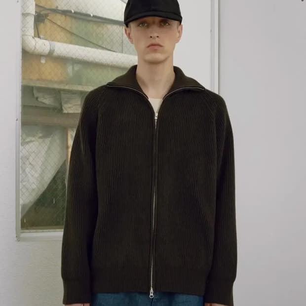 니틀리 니트집업 브라운 2사이즈