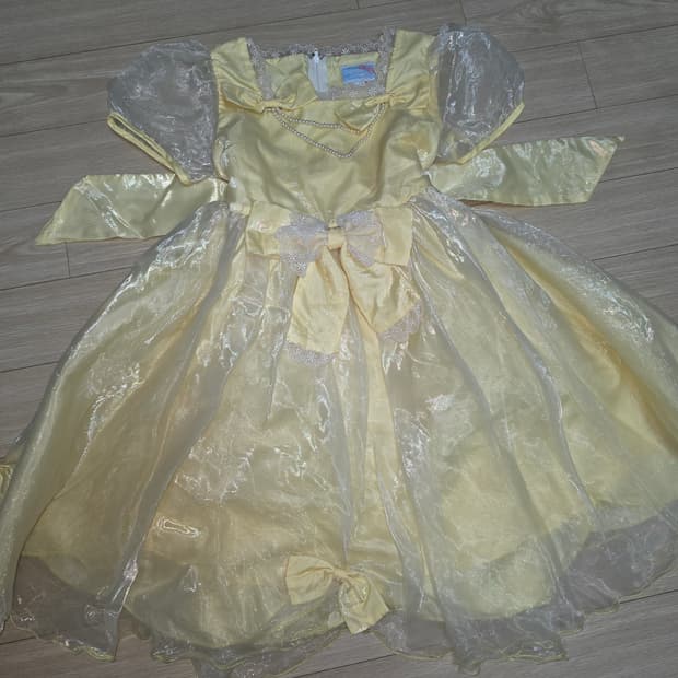 일본빈티지) 노란색 아동 130 size 공주풍 리본진주레이스 파티드레스