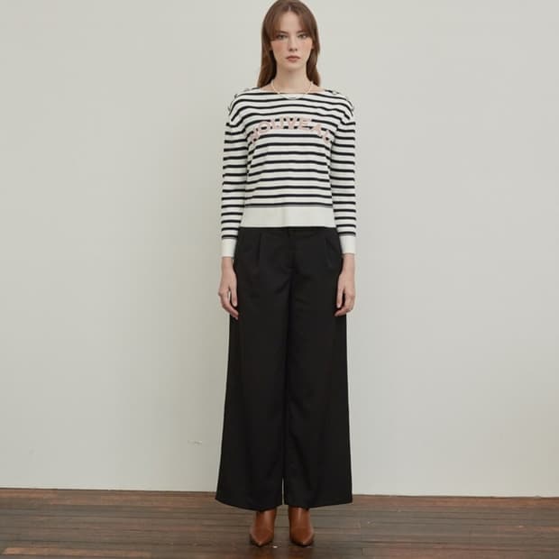 나이스클랍 스트라이프 자카드 니트 탑 프리사이즈