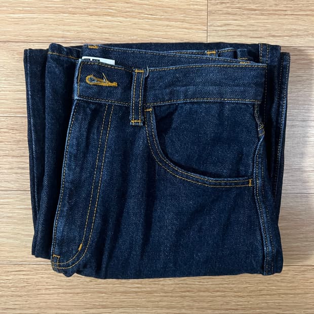 [27] 유니클로 U 커브진