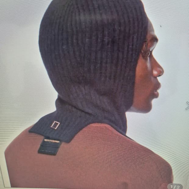 우영미 /바라클라바 /free