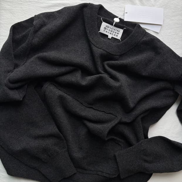 [S] 마르지엘라 울 캐시미어 니트 차콜