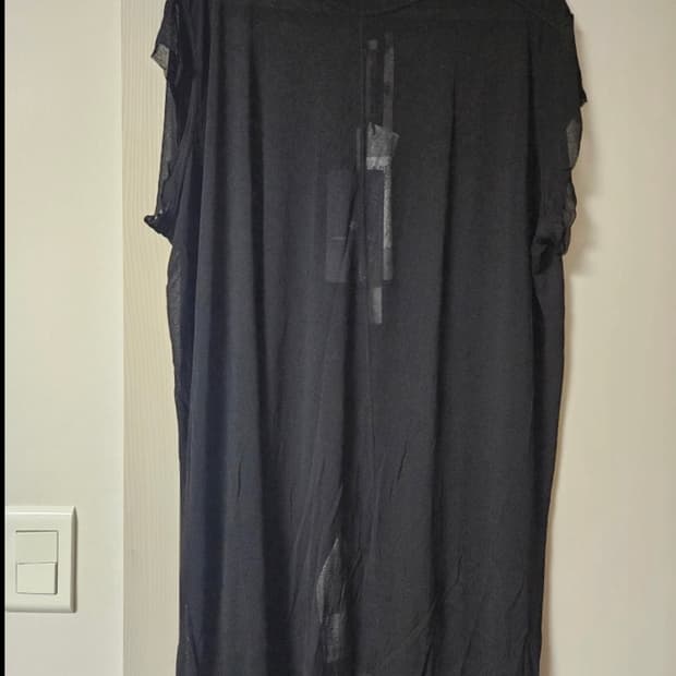 릭오웬스 티셔츠 38 사이즈 새상품